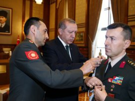 Erdoğan, yaverini çakıyla sınadı