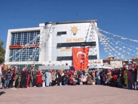 AK  Gençlik’ten bayanlara yönelik “Diriliş Muştusu Kampı”