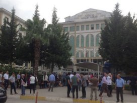 Antalya Adliyesinde canlı bomba alarmı