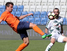 Atiker Konyaspor liderden puan kopardı!