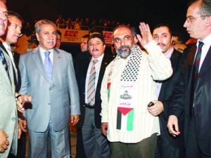 Türkiyenin kahramanları döndü
