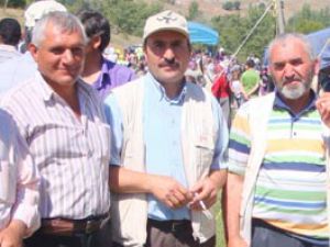 Şenlikten vazgeçip 14 bin lirayı bağışladılar