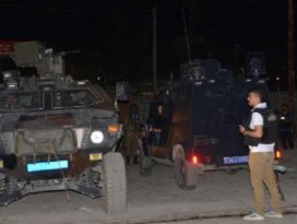 Cezaevine bombalı saldırı
