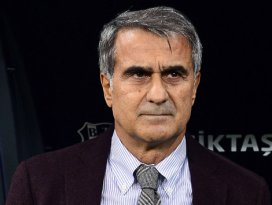 Şenol Güneş, A Milli Takımla 64. maçında