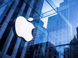 Apple ve Samsung, iPhone 8 için anlaştı