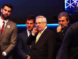 Fenerbahçeye sürpriz hoca! Aykut Kocaman derken...