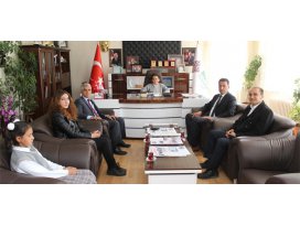 Konyada belediye başkanı makamını, öğrenciye bıraktı