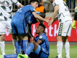Konyaspor maçında sakatlandı! 6 ay yok
