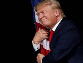 ABD Başkanı Trump, Senatodaki azil oylamasında aklandı