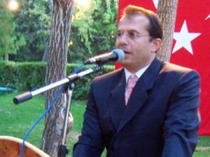 Karapınar Kaymakamı Ticaret Borsasını ziyaret etti