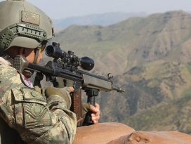 Tuncelide PKKnın bombacısı ölü ele geçirildi
