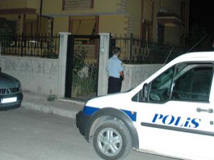 Emekli Astsubay başını çarpıp öldü