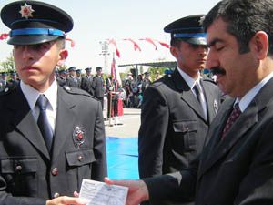 Ereğli Polis Okulunda mezuniyet sevinci