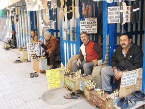 Ayakkabı boyacıları sitemli