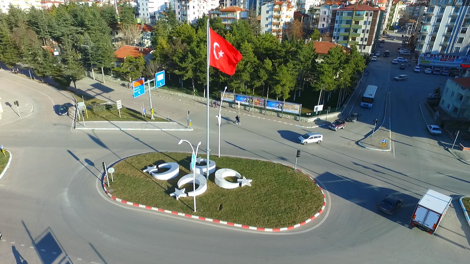 aw425859_01.jpg