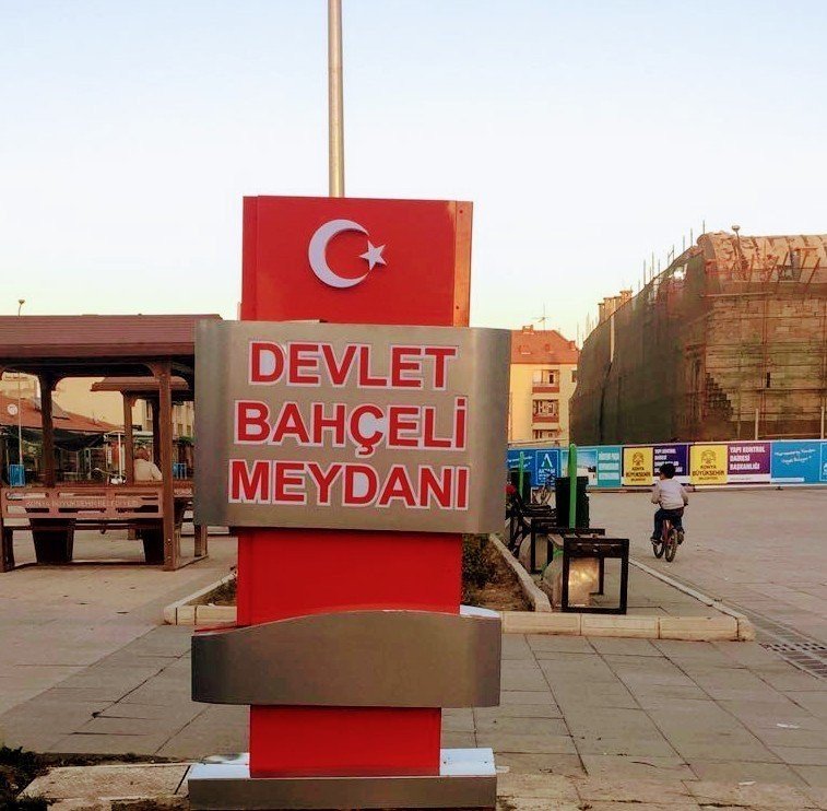 bahceli-001.jpg