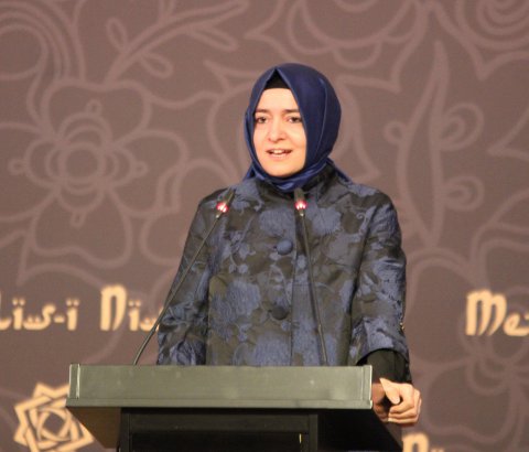 bakan-sayan.jpg