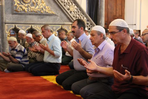 konya’da-sehitler-icin-dua-edildi-1.jpg