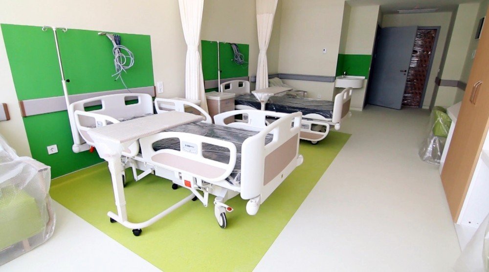konyada-yapimi-devam-eden-bin-250-yatak-kapasiteli-sehir-hastanesi-002.jpg