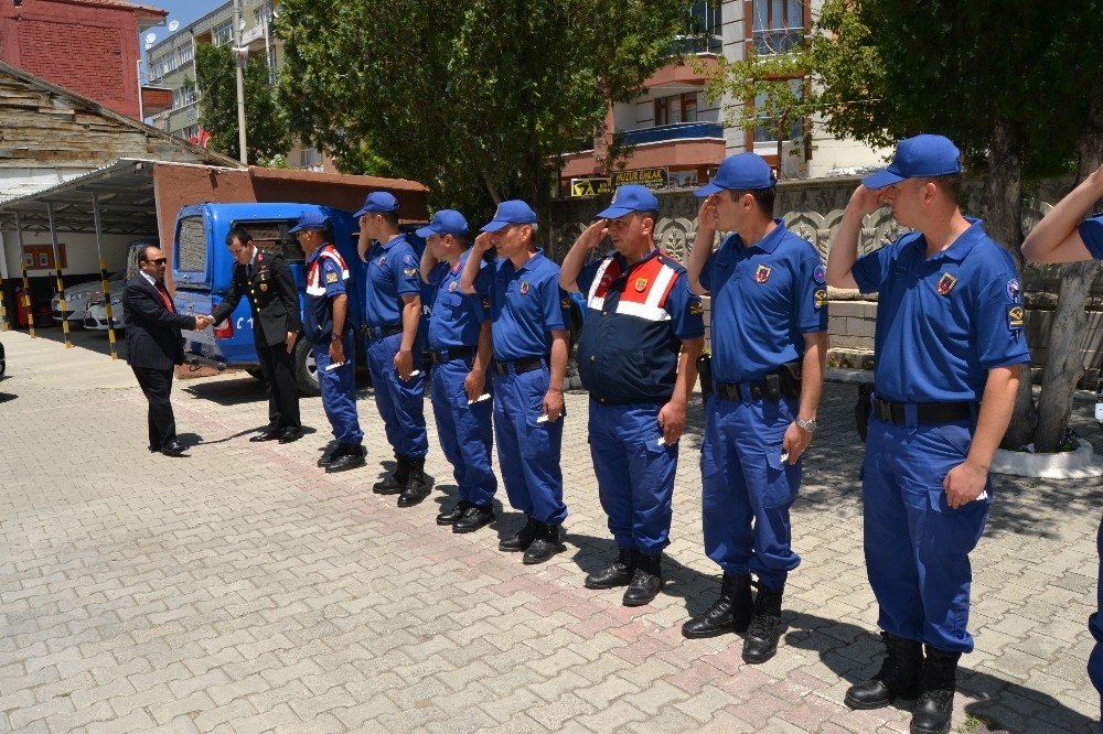 konyanin-kulu-ilcesinde-ramazan-bayrami-munasebetiyle-kaymakamlik-001.jpg