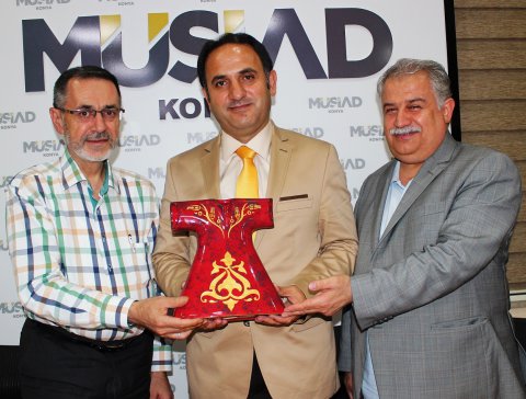 musiad-konya-subesi-cuma-konferanslari--(3).jpg