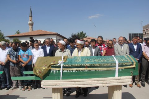 nurettin-bayin-aci-gunu-(2).jpg